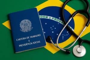 A valorização dos agentes de saúde e o avanço da proposta de aposentadoria especial no Congresso Nacional.